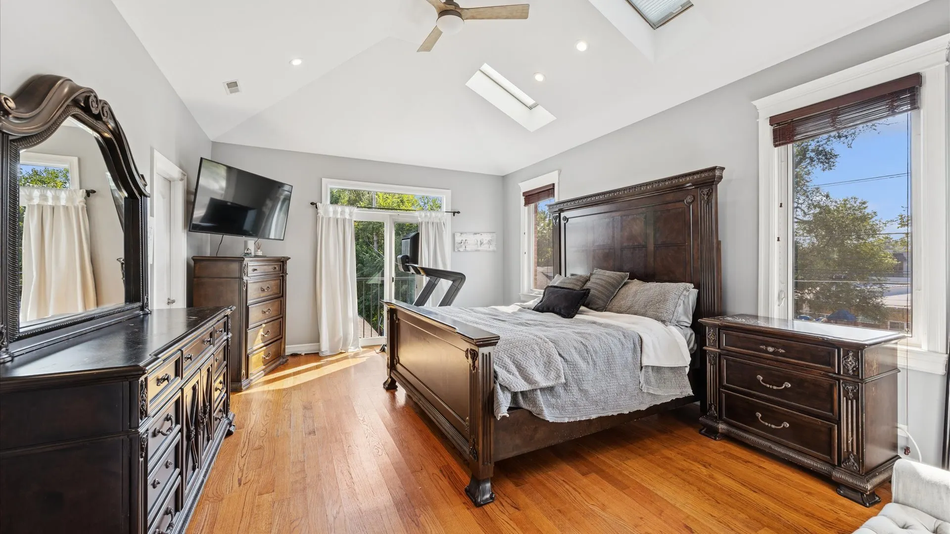 7221 N Octavia Avenue IL