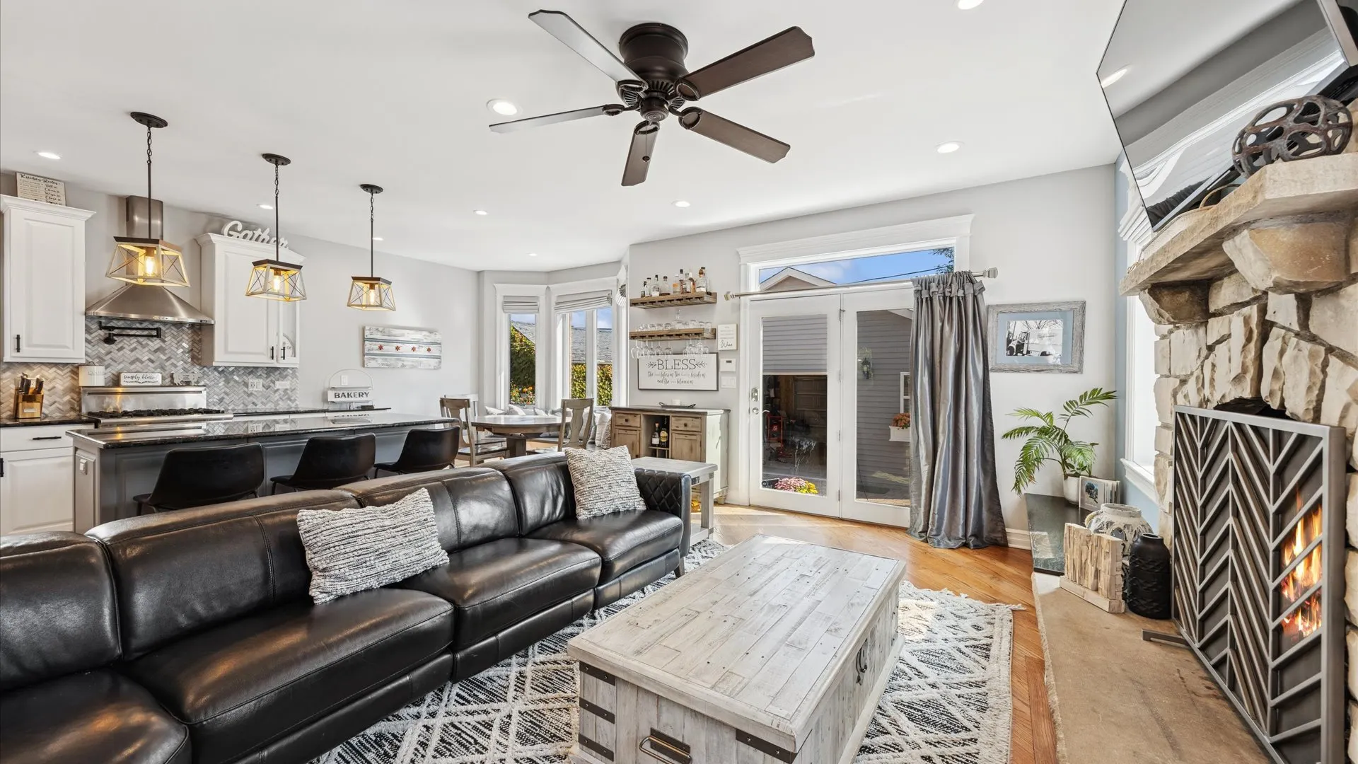 7221 N Octavia Avenue IL