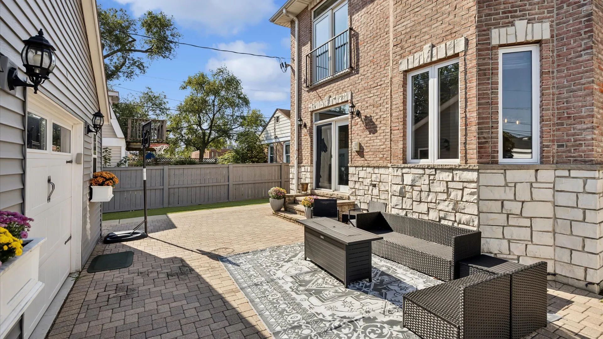 7221 N Octavia Avenue IL