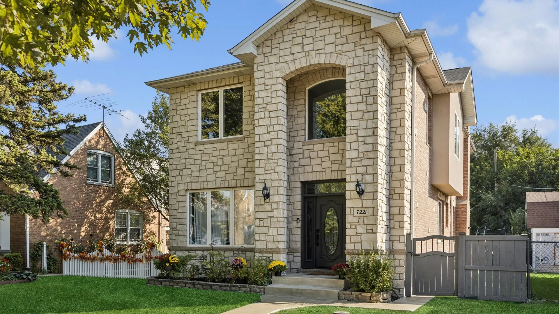 7221 N Octavia Avenue IL