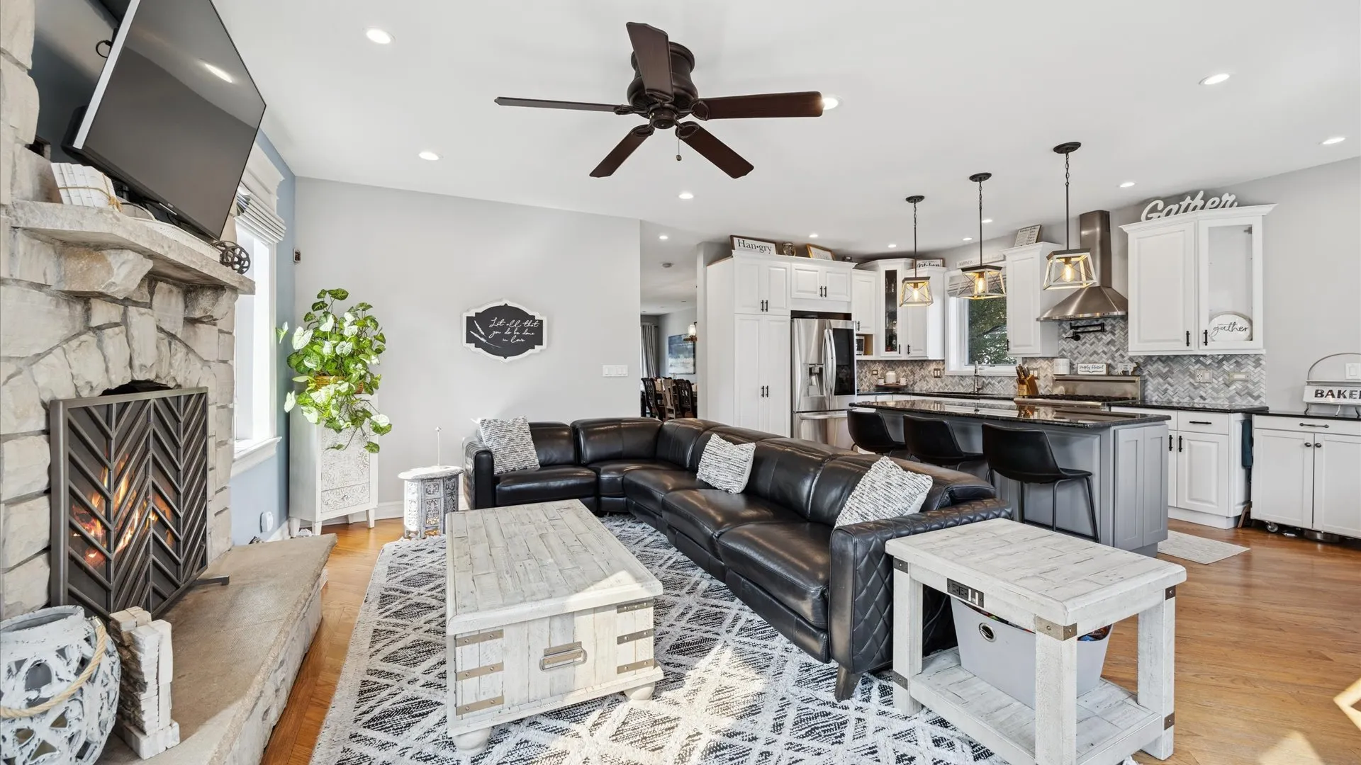 7221 N Octavia Avenue IL