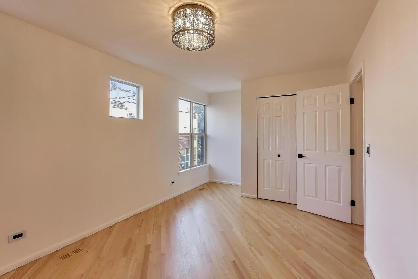 6951 N Western Avenue F IL