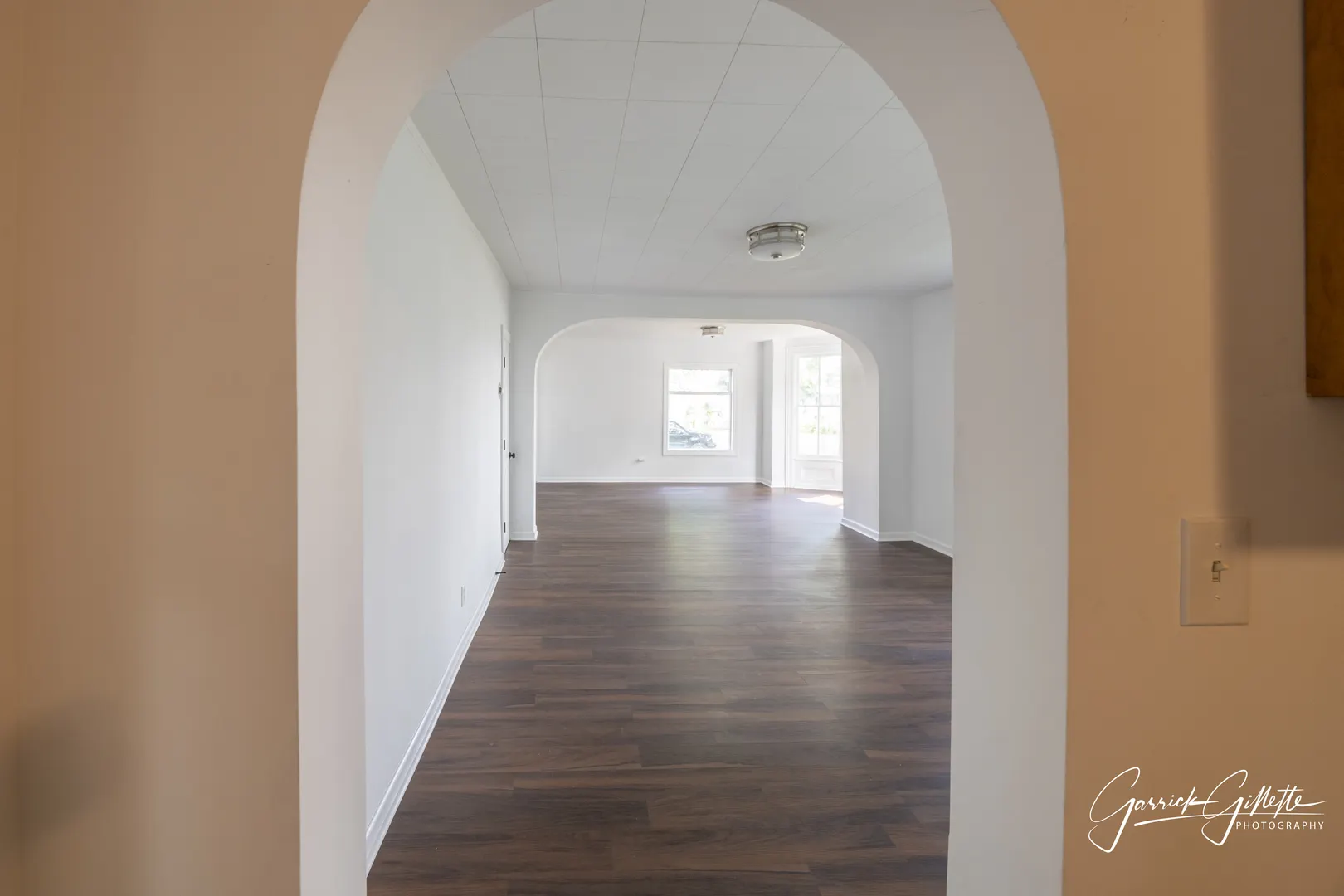 213 N Main Street IL