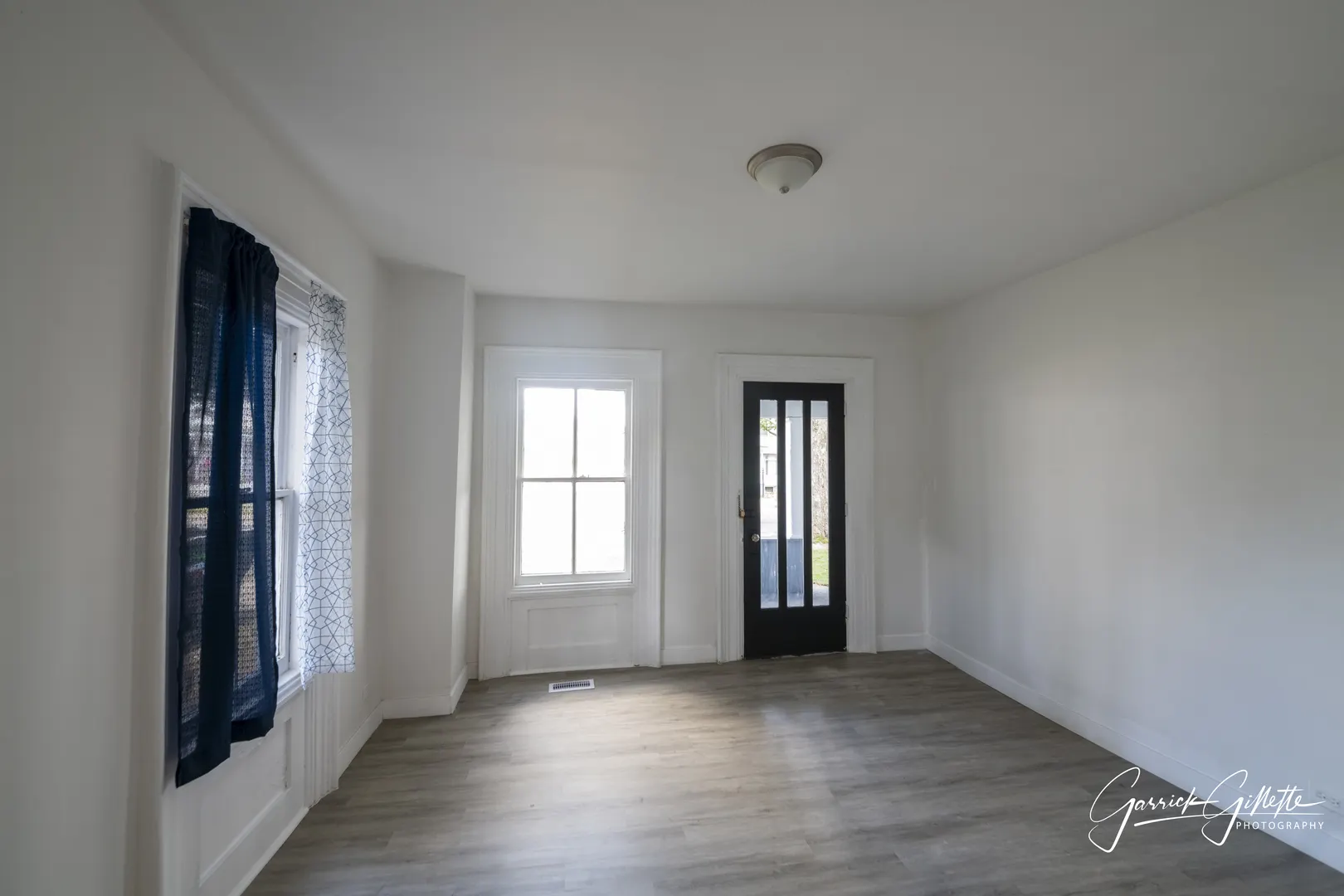 213 N Main Street IL