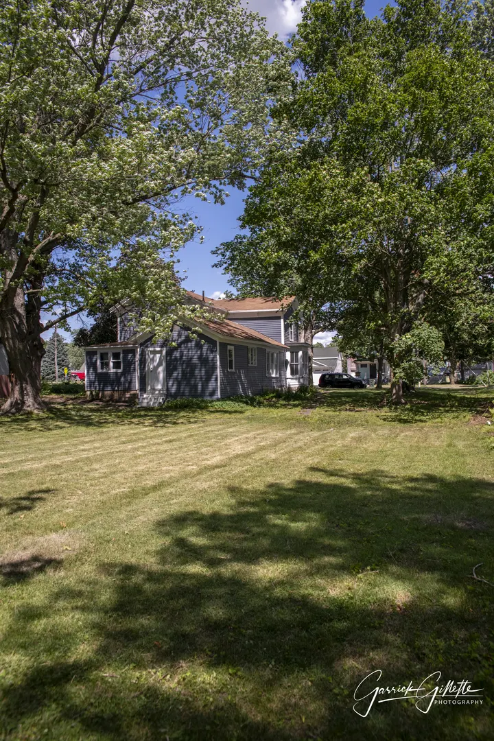 213 N Main Street IL