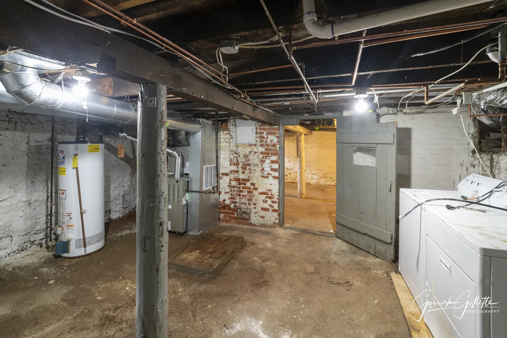 213 N Main Street IL