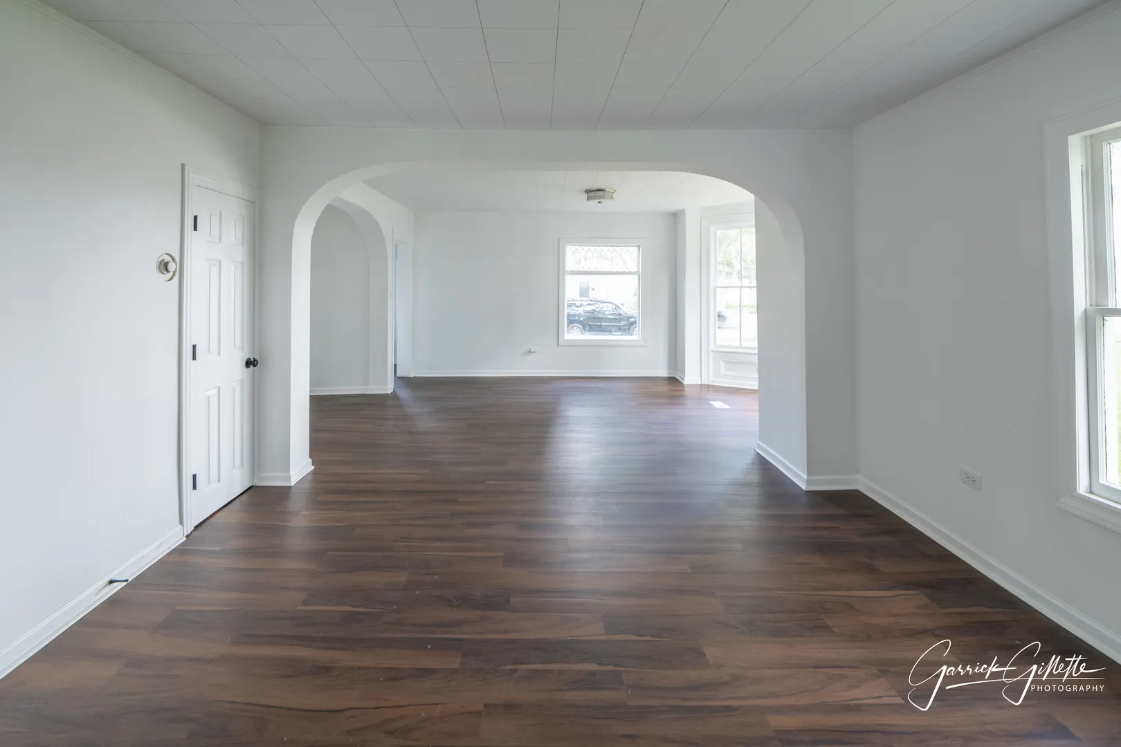 213 N Main Street IL