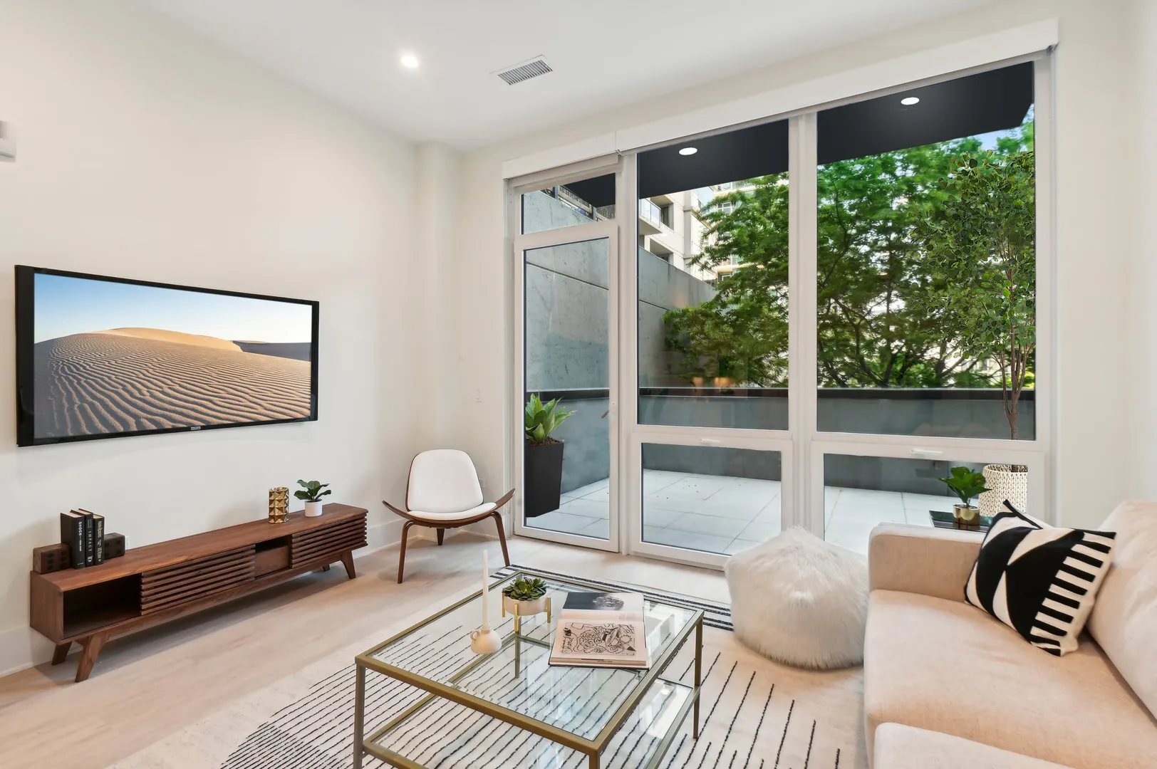 812 W Adams Street 610 IL