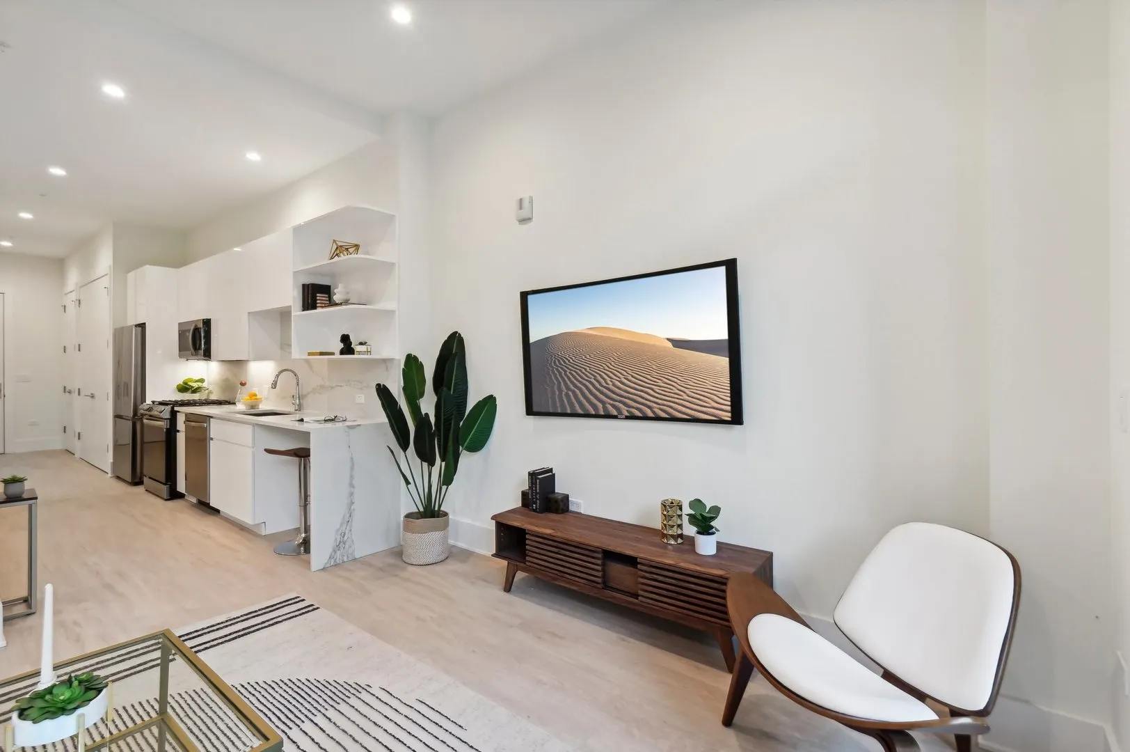 812 W Adams Street 610 IL