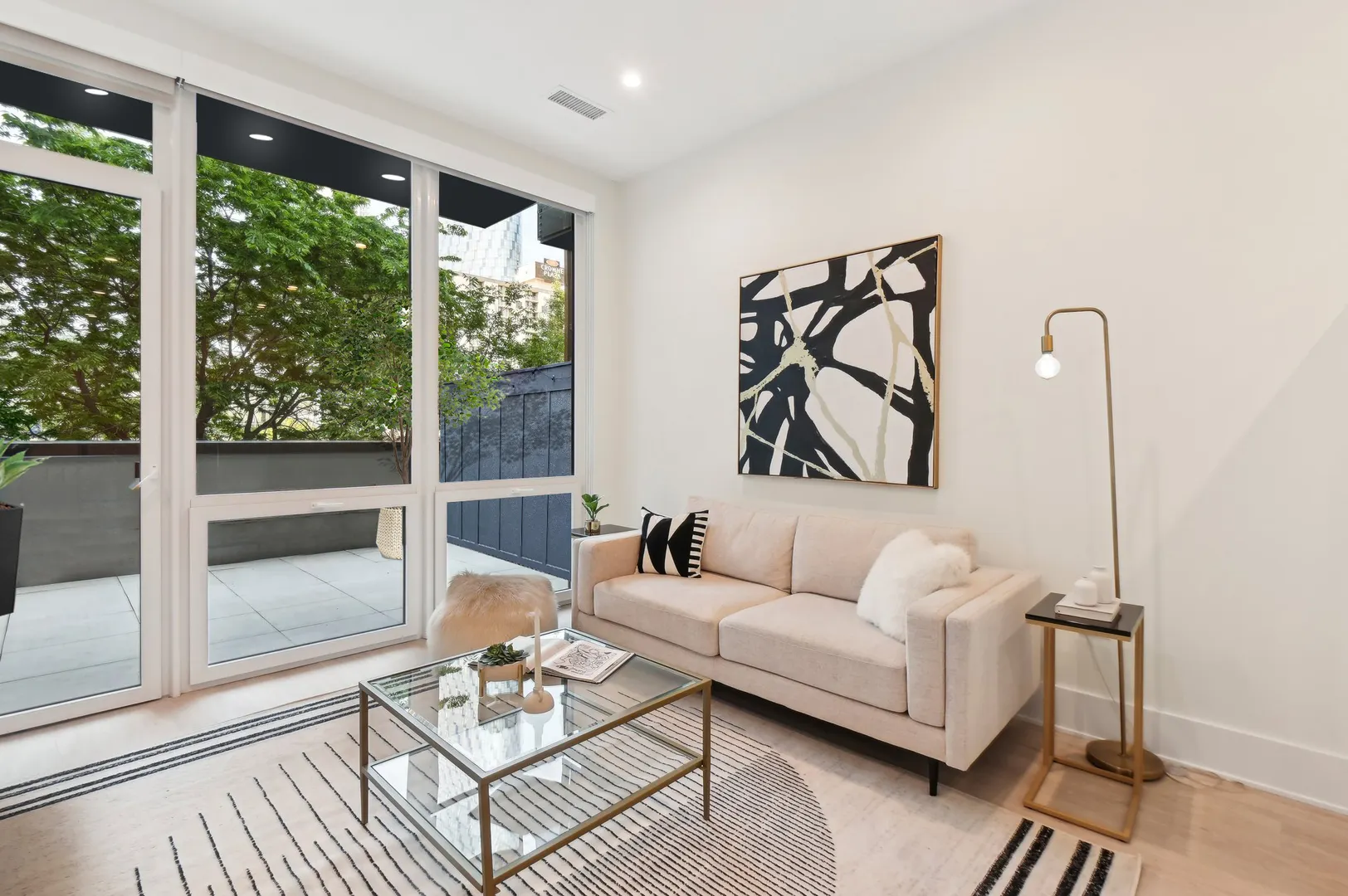 812 W Adams Street 610 IL