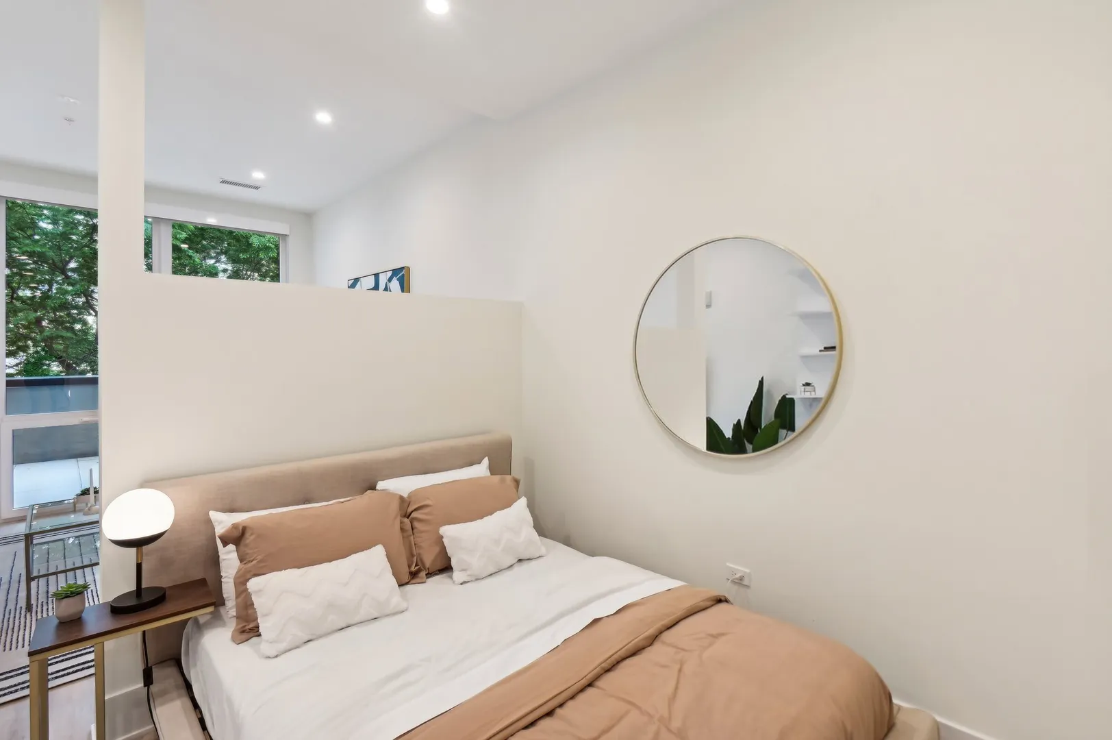 812 W Adams Street 610 IL