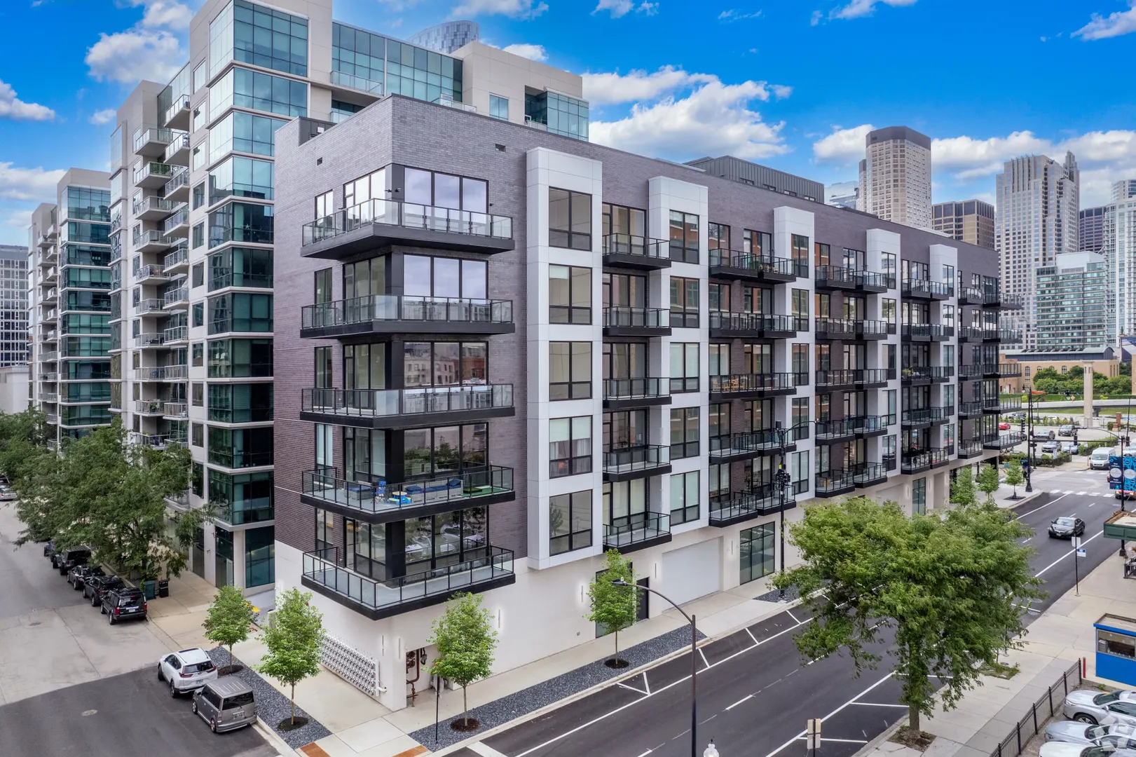 812 W Adams Street 610 IL