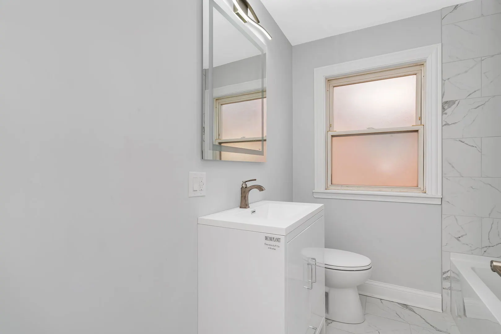 46 E Brayton Street IL