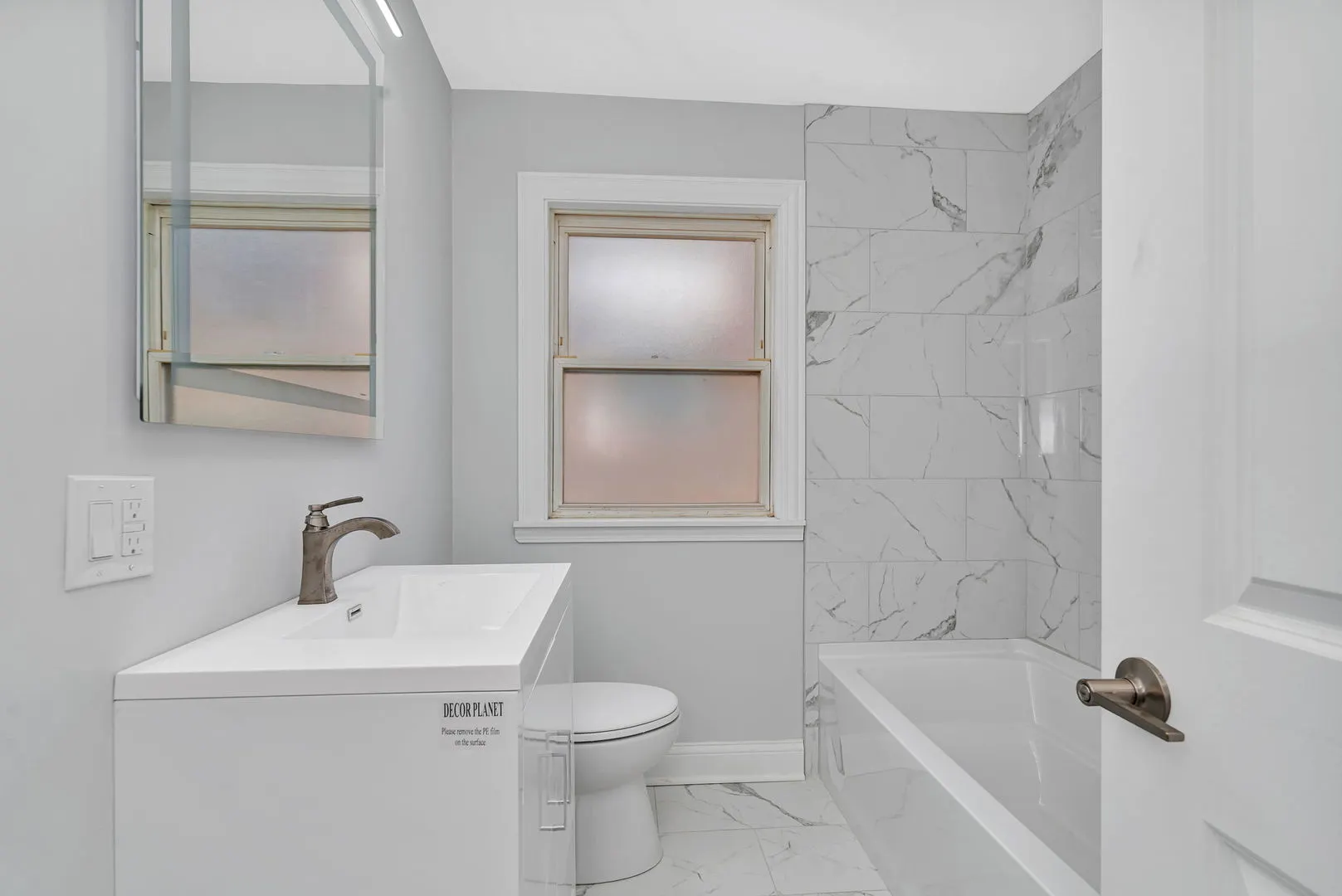 46 E Brayton Street IL