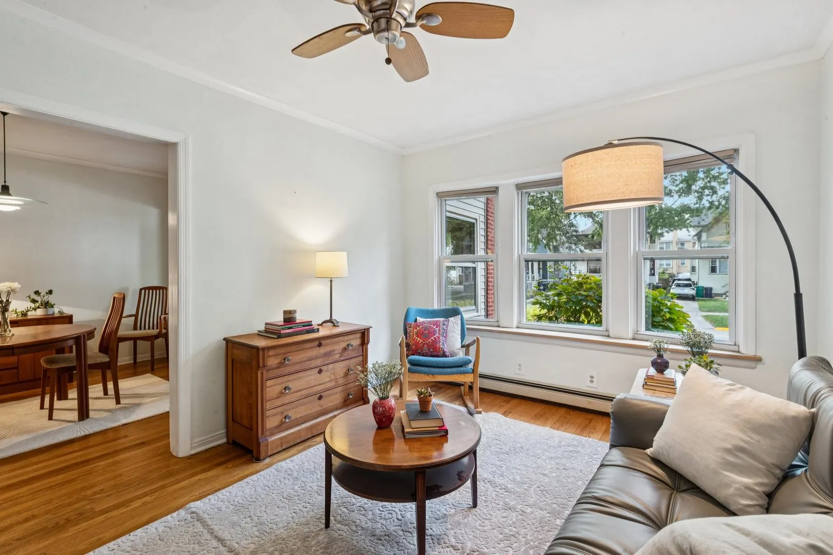 126 N Taylor Avenue 1S IL