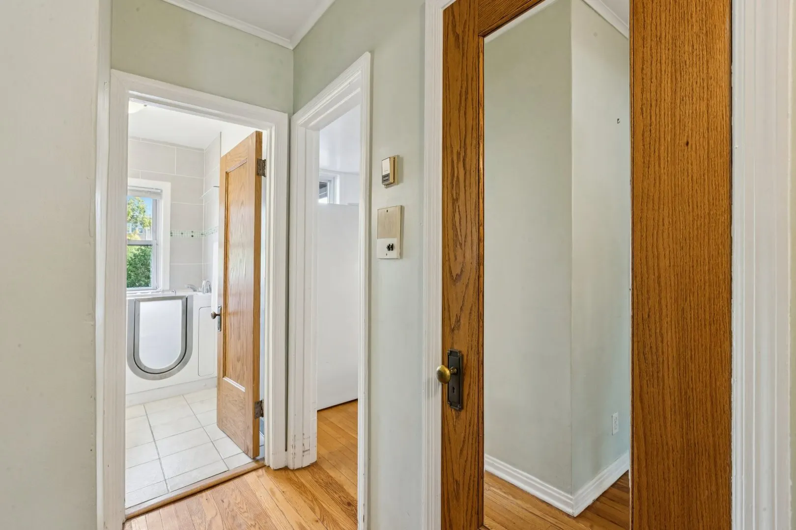 126 N Taylor Avenue 1S IL