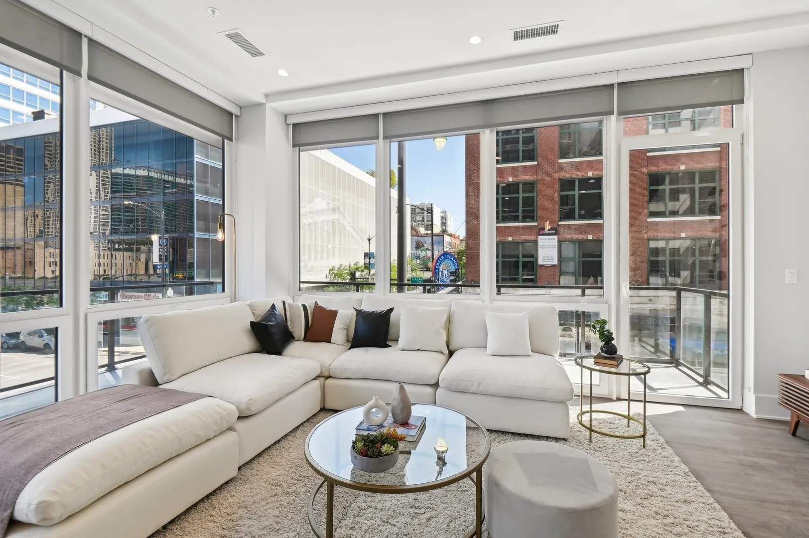 812 W Adams Street 311 IL