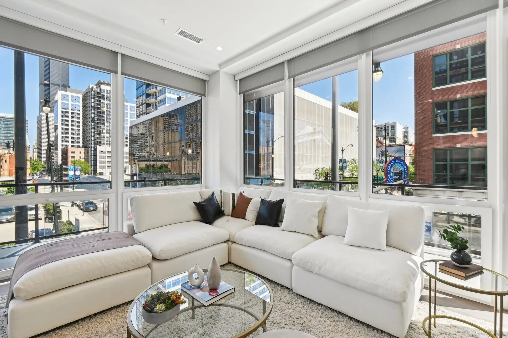 812 W Adams Street 311 IL