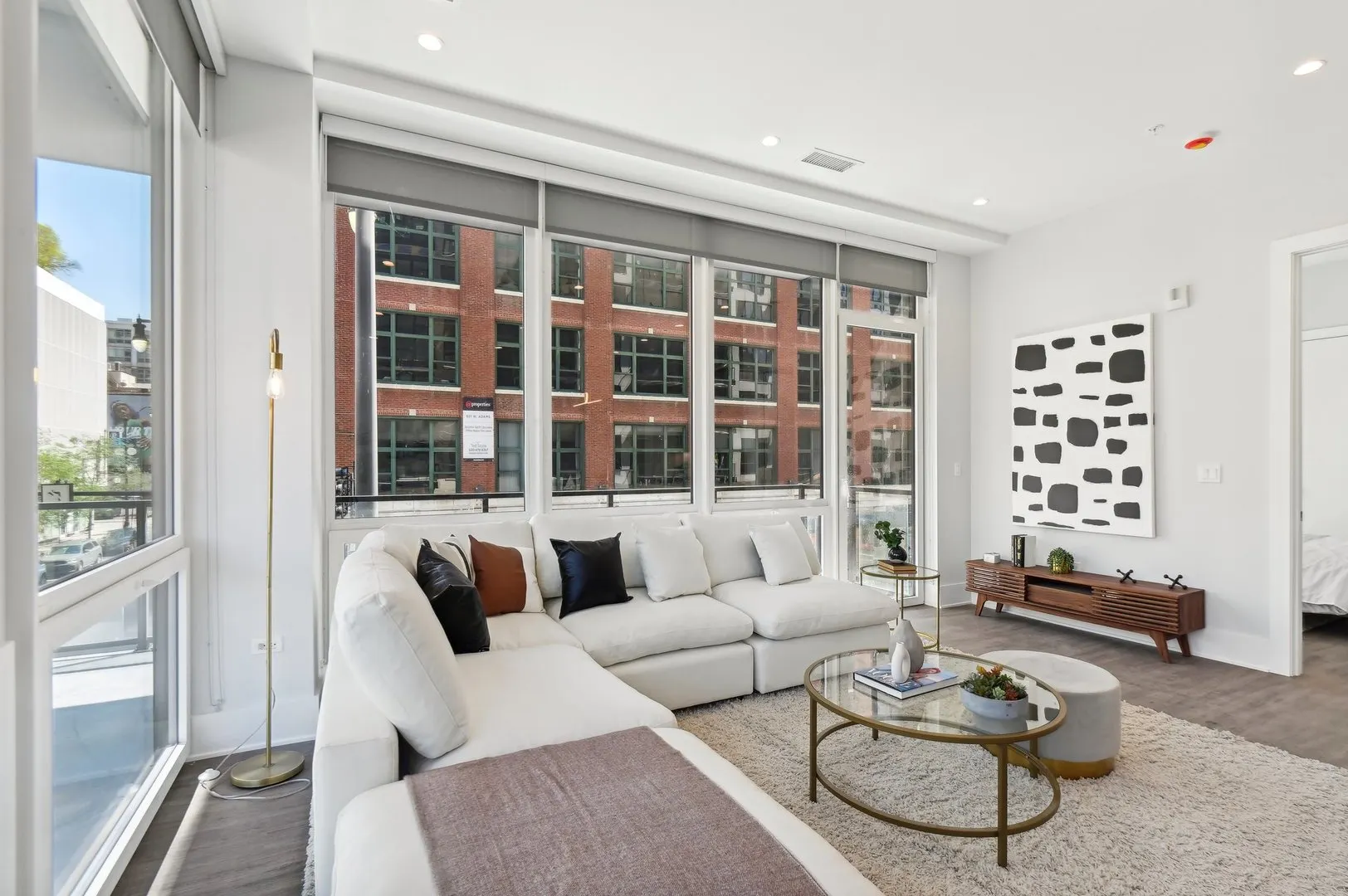 812 W Adams Street 311 IL