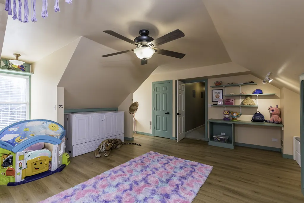 3482 Ellis Avenue IL