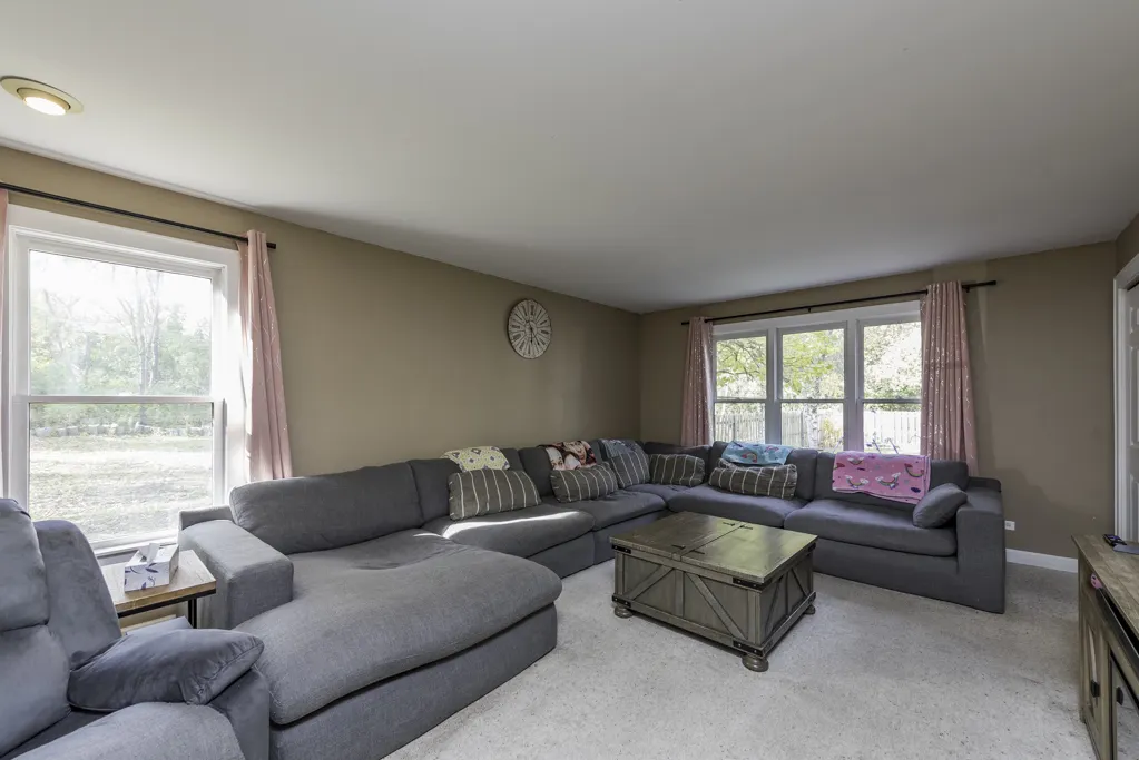 3482 Ellis Avenue IL