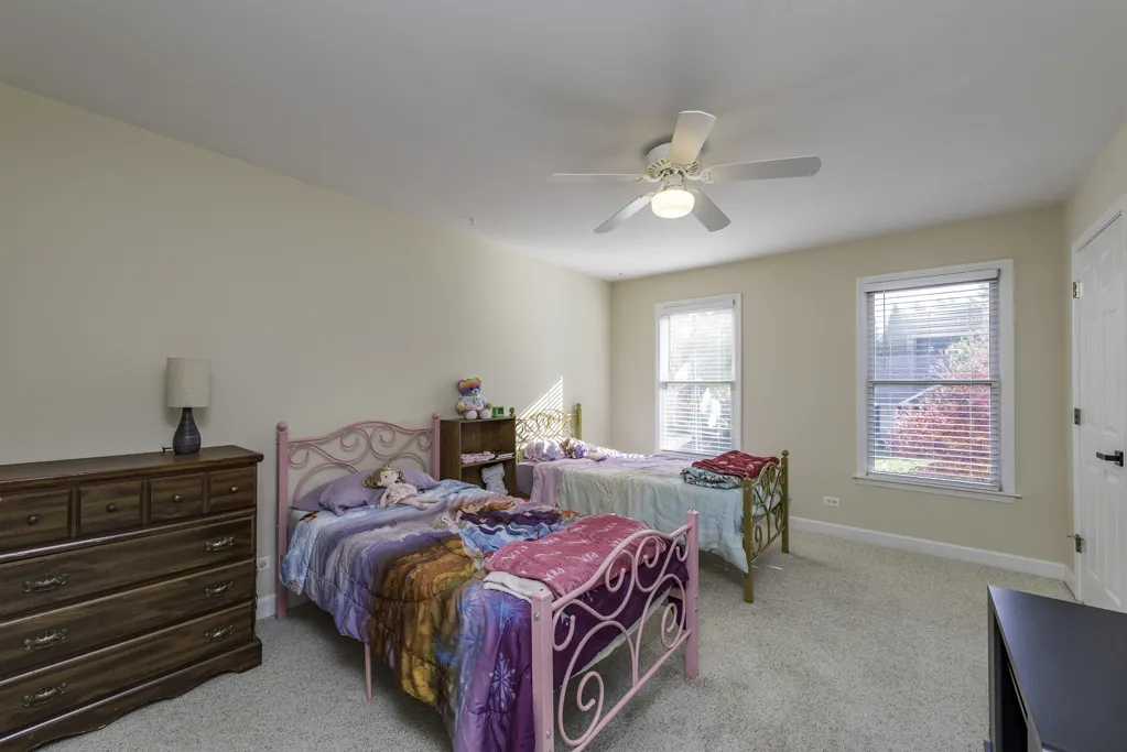 3482 Ellis Avenue IL