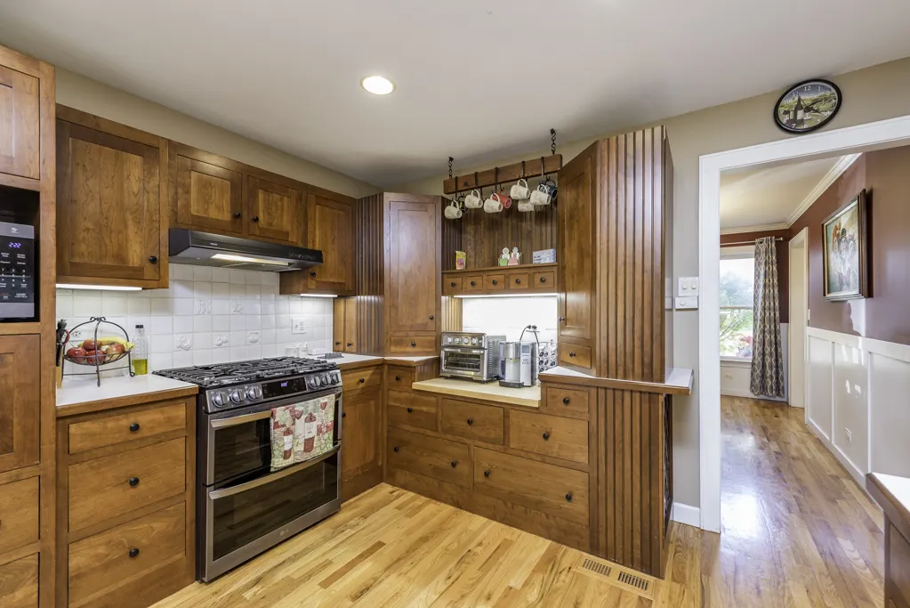 3482 Ellis Avenue IL