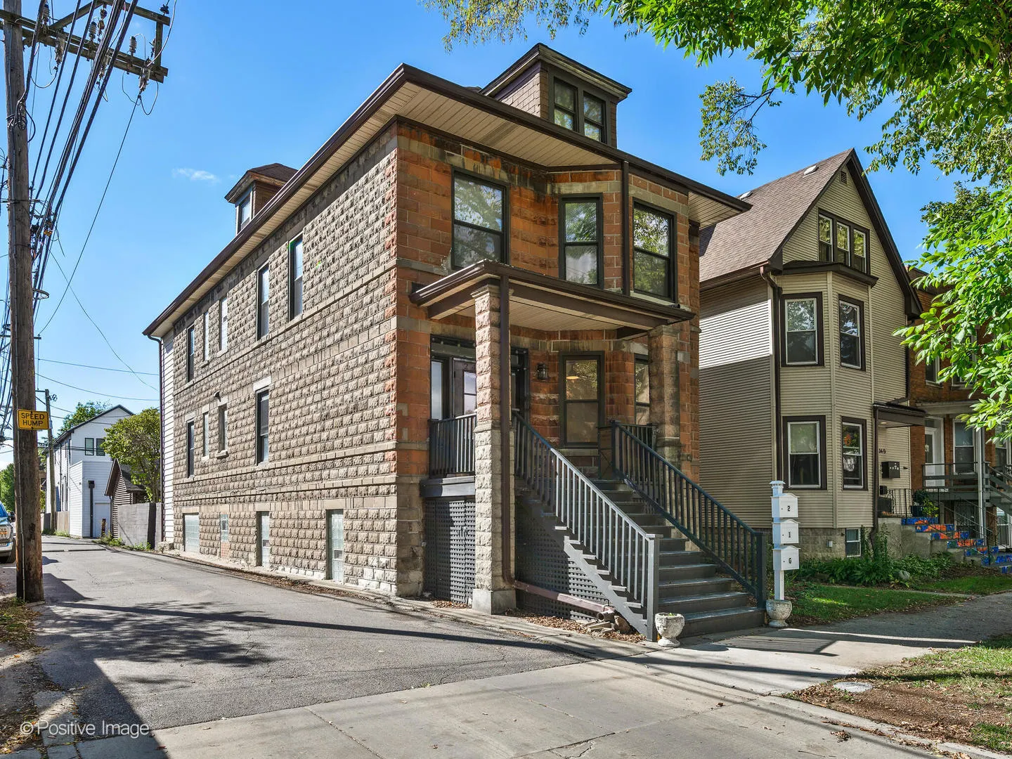 2415 W Warner Avenue 1 IL