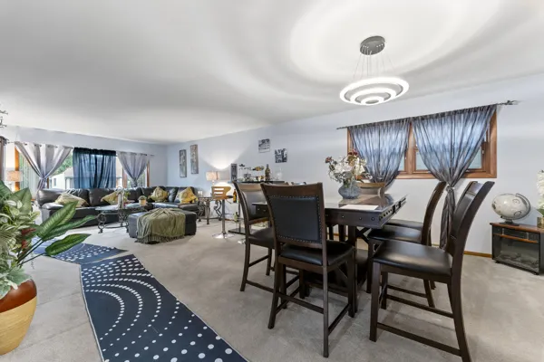 1895 Birch Street IL