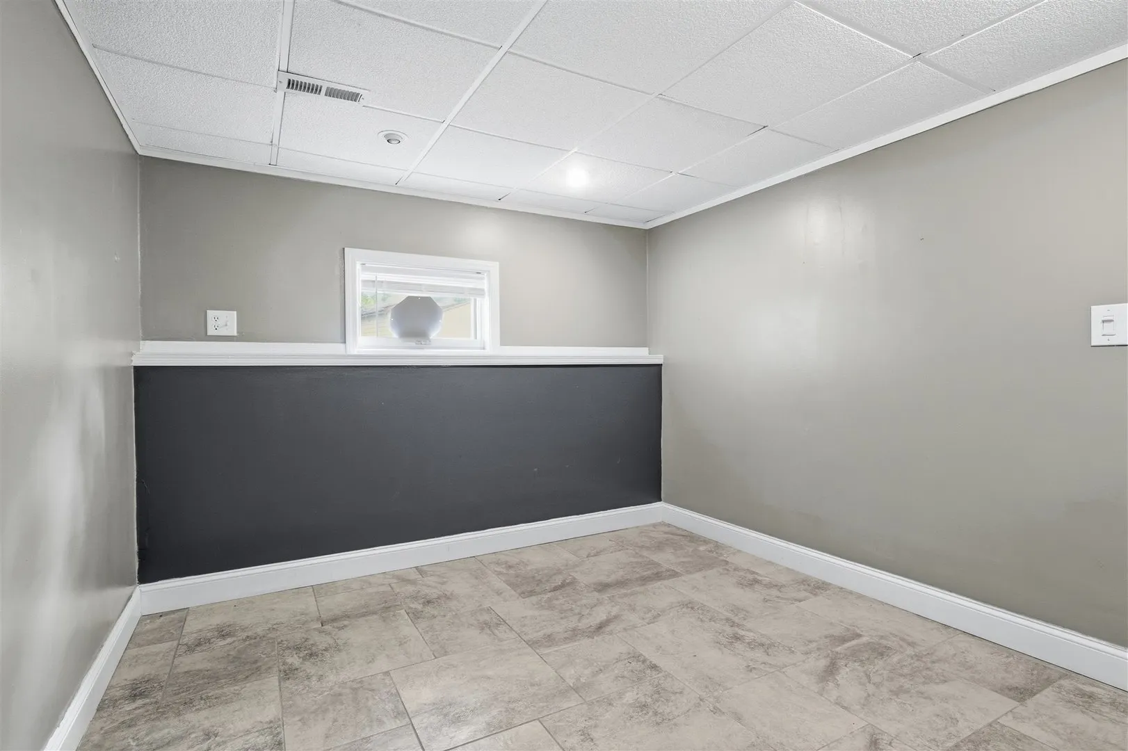 1516 N Hershey Road IL