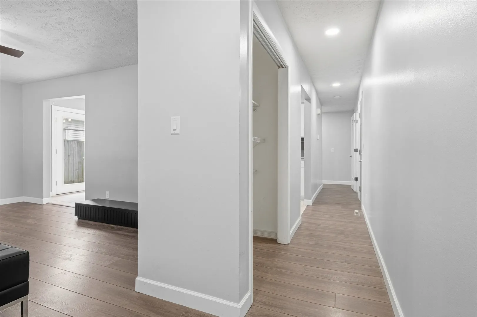 1516 N Hershey Road IL