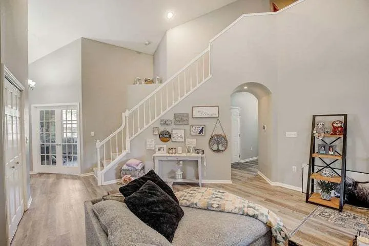 2044 Matthew Avenue WI