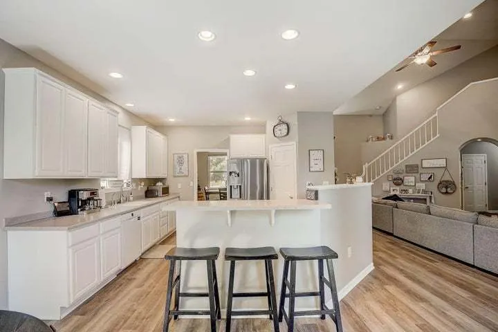 2044 Matthew Avenue WI