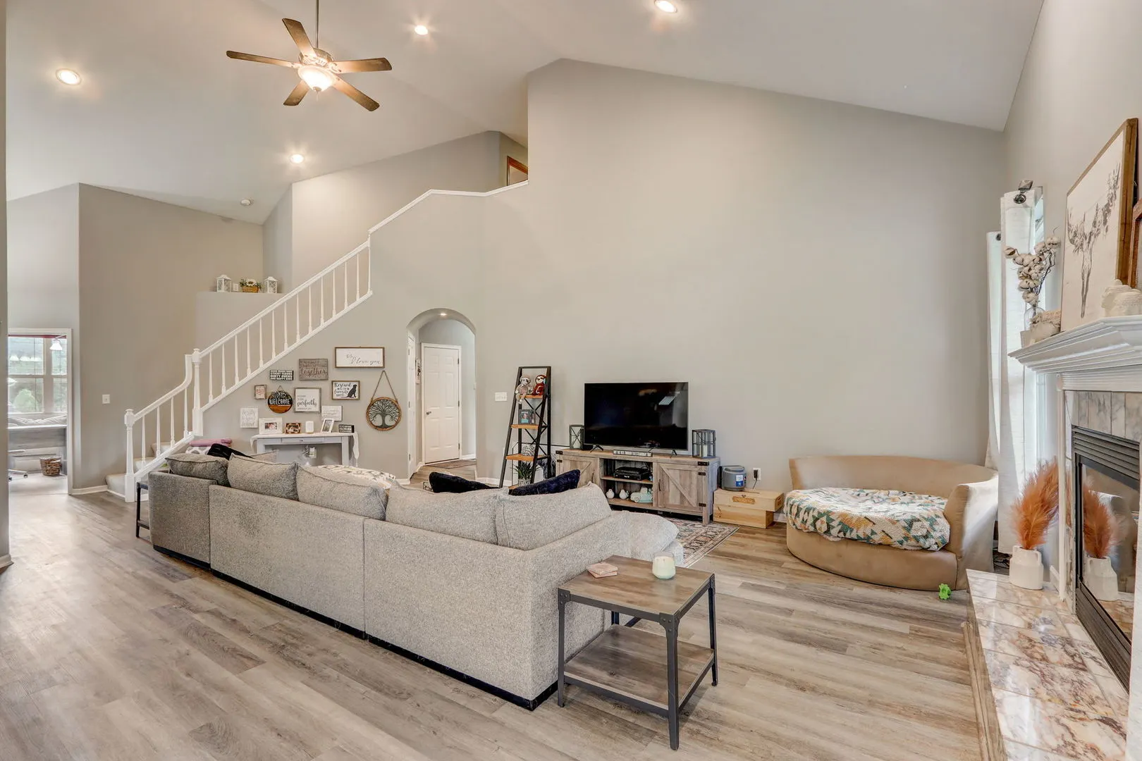 2044 Matthew Avenue WI