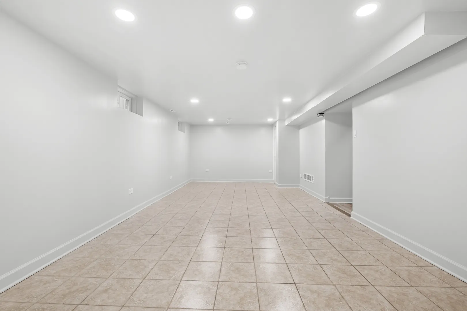 251 Hickory Street IL