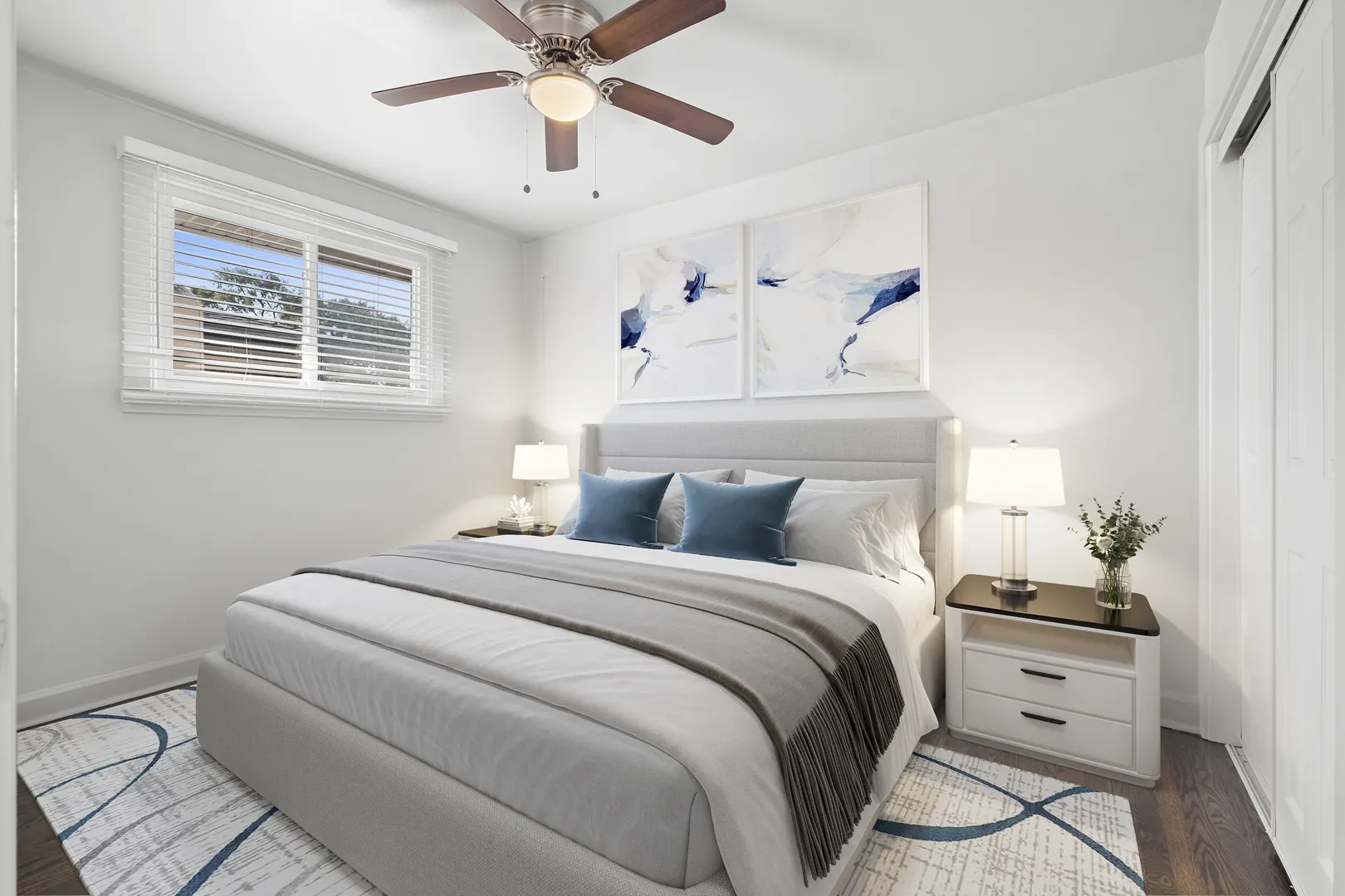 251 Hickory Street IL