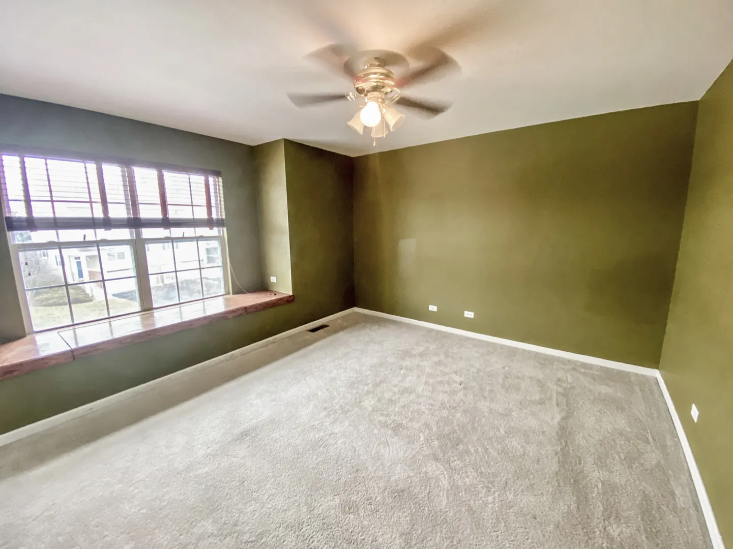 2249 Hudson Circle IL