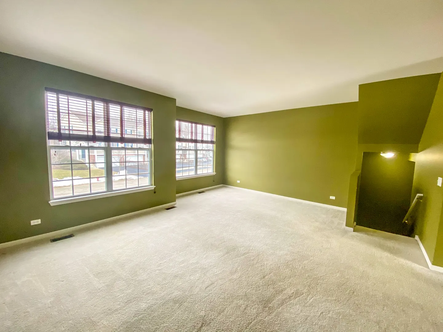 2249 Hudson Circle IL