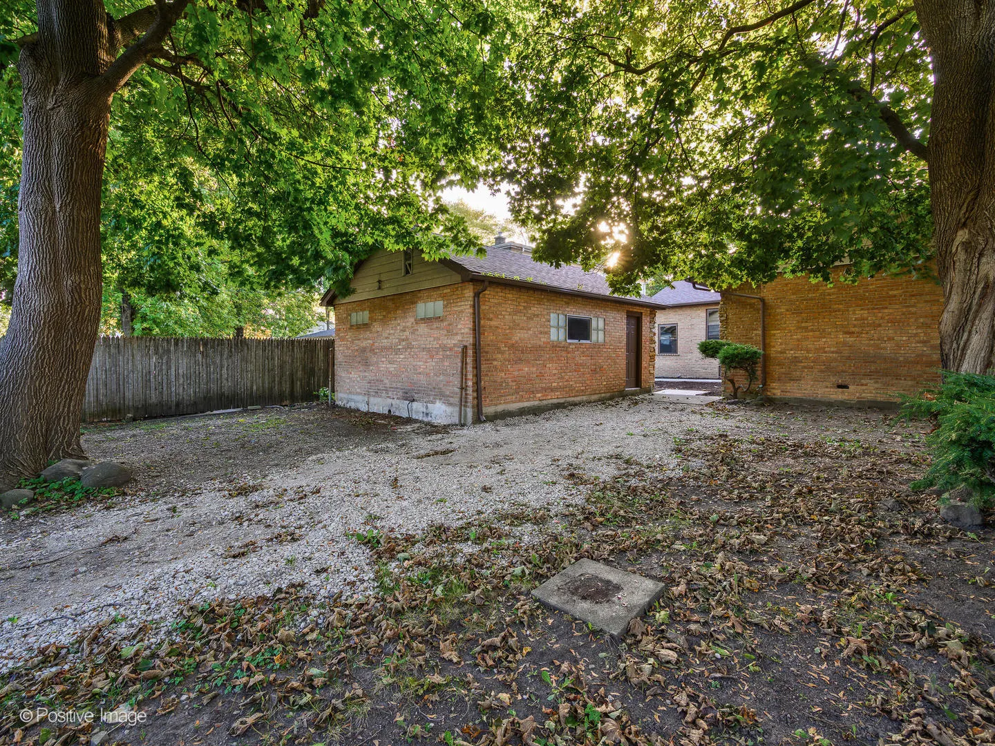 1521 Seymour Avenue IL