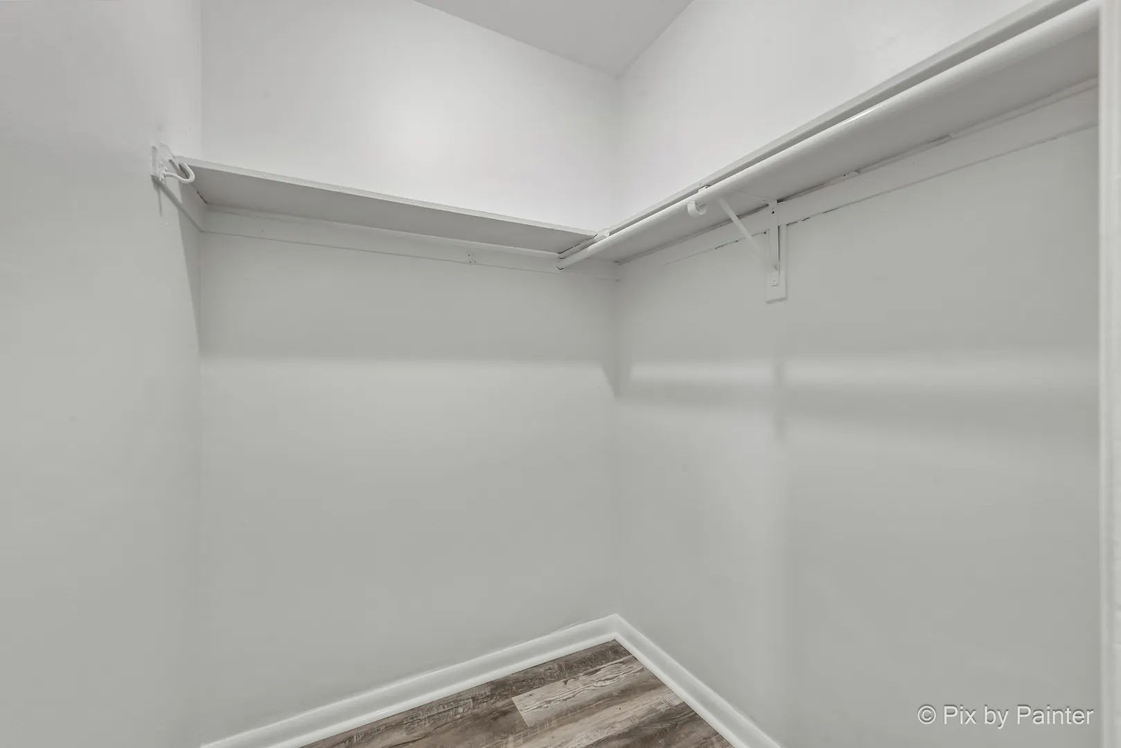 7319 N Rogers Avenue 201 IL