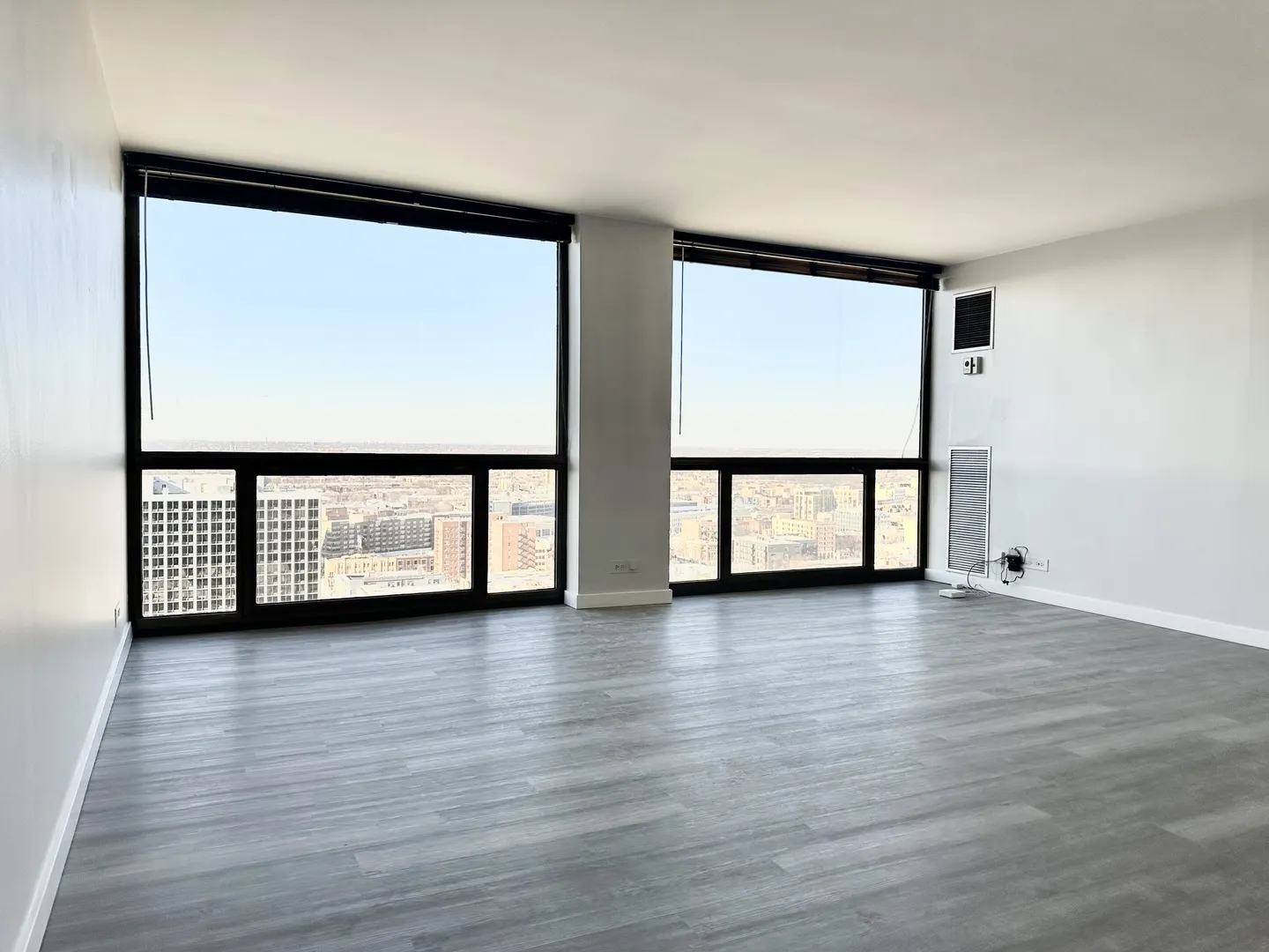 4343 N Clarendon Avenue 2613 IL