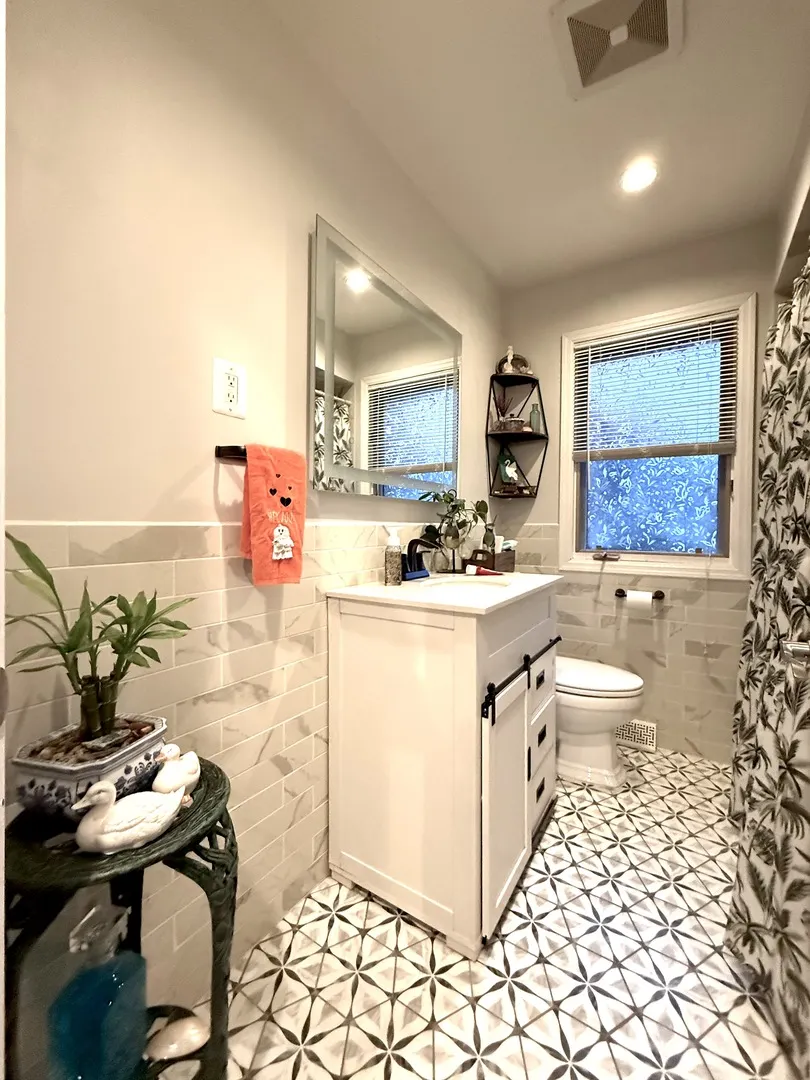 10740 Monitor Avenue IL