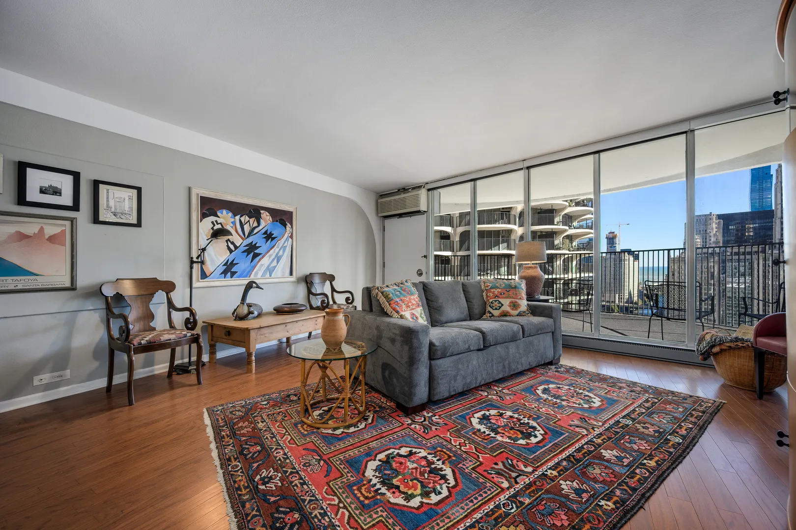 300 N STATE Street 3008 IL