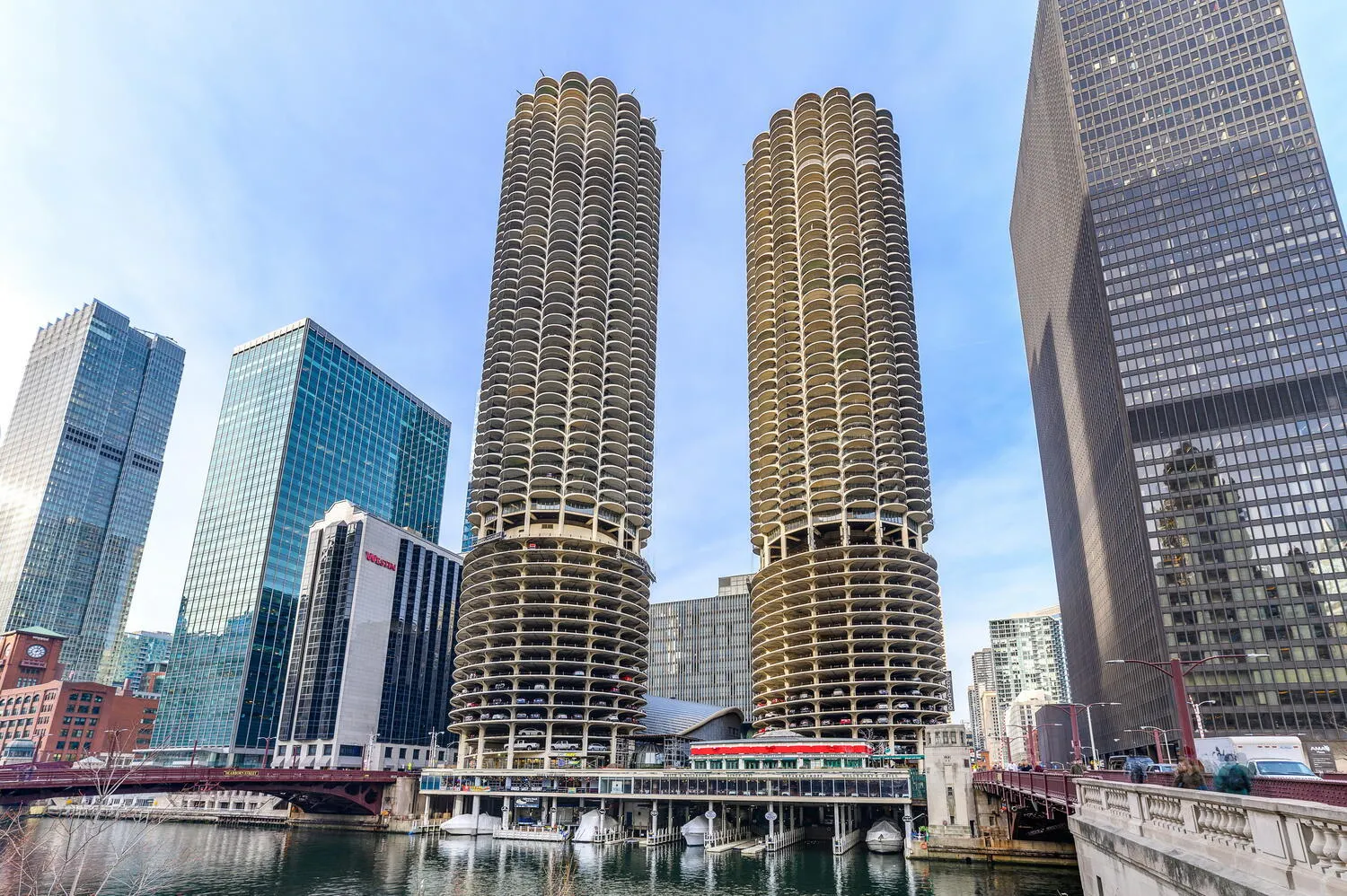 300 N STATE Street 3008 IL