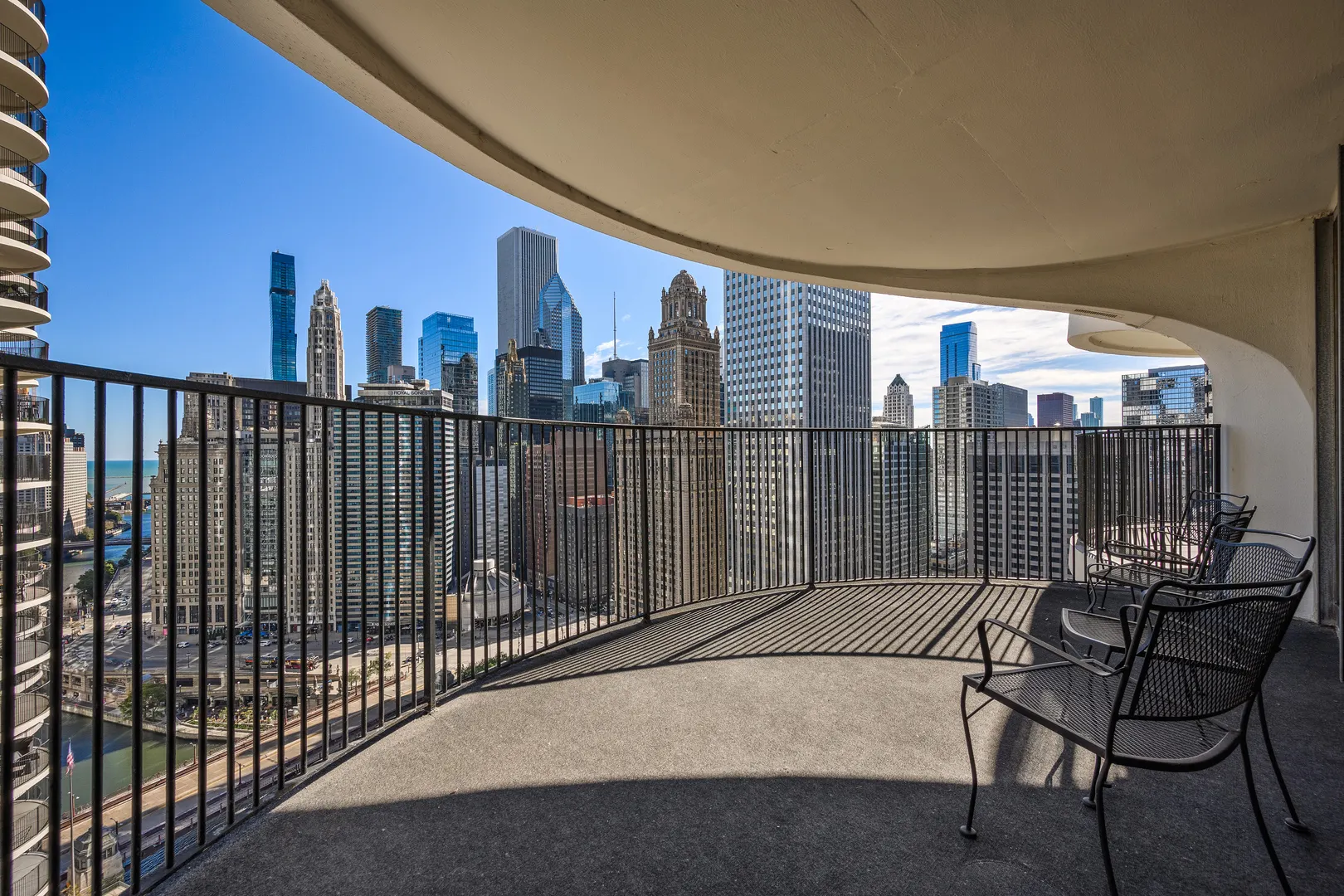 300 N STATE Street 3008 IL