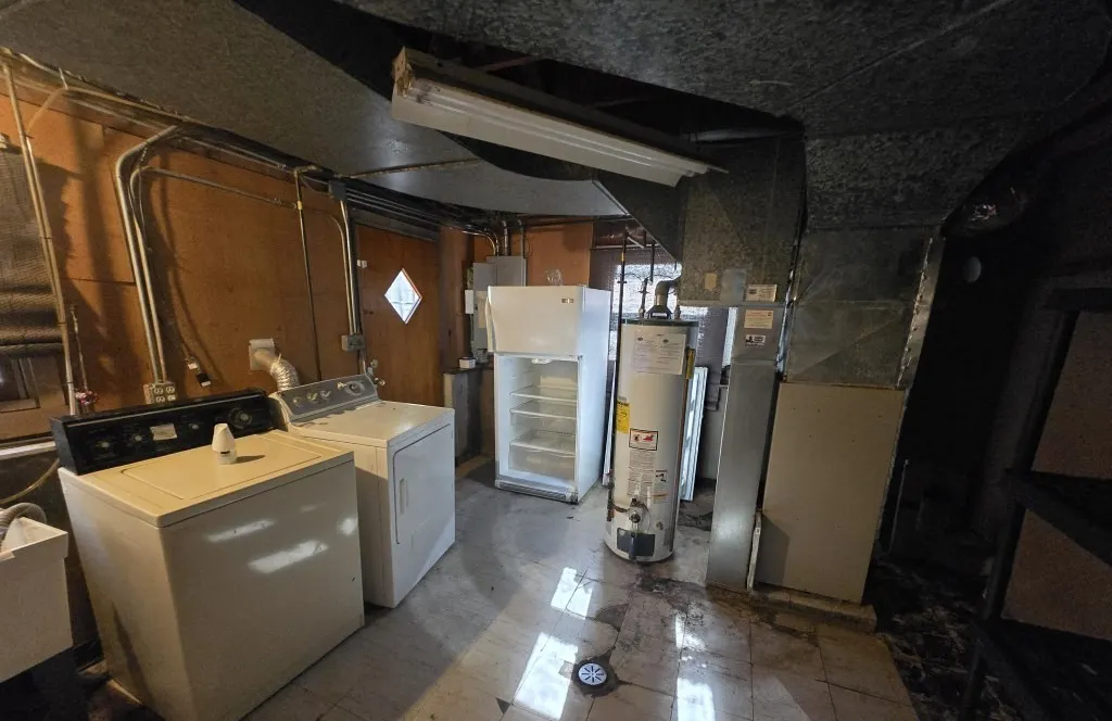 528 W Winchester Road IL