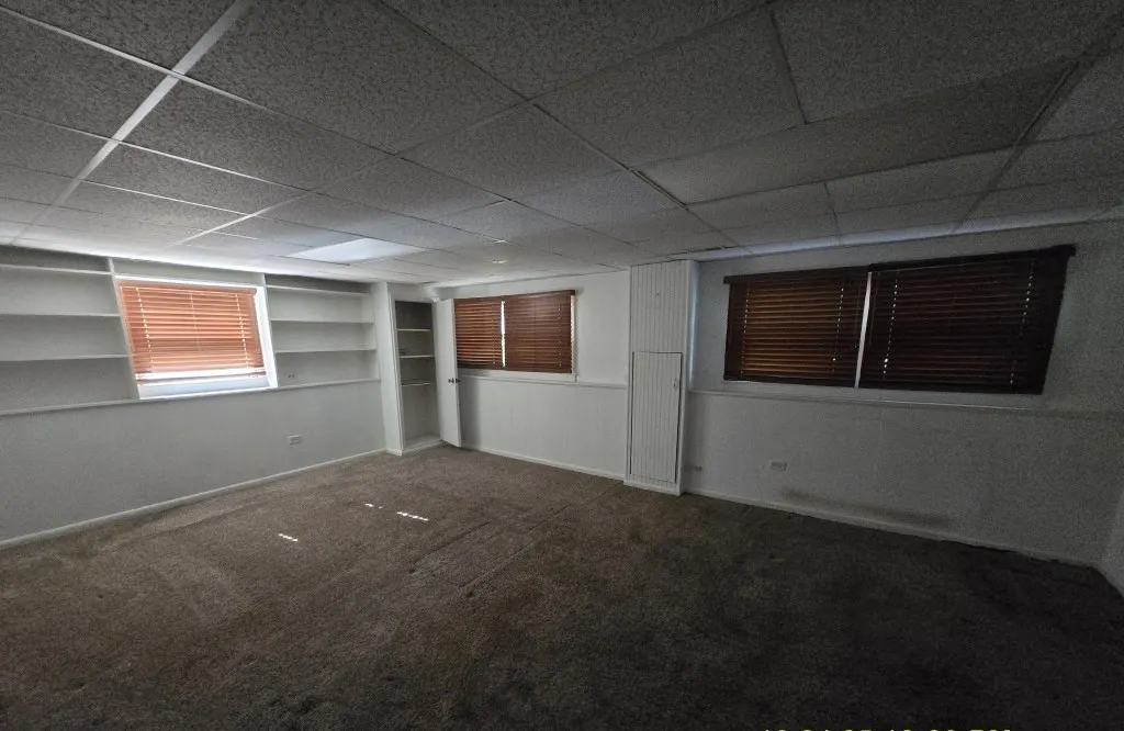 528 W Winchester Road IL