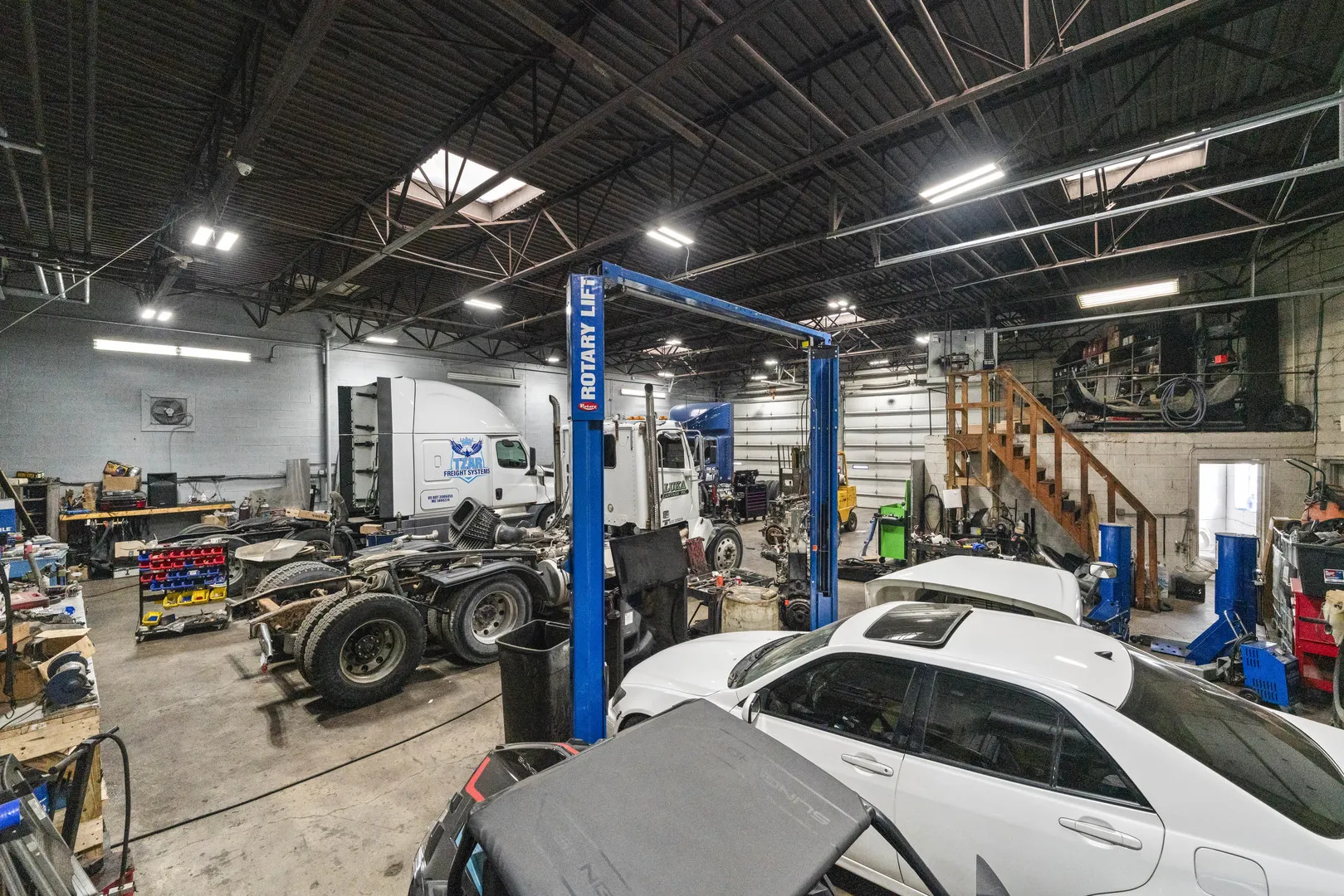 5944 W 65th Street IL