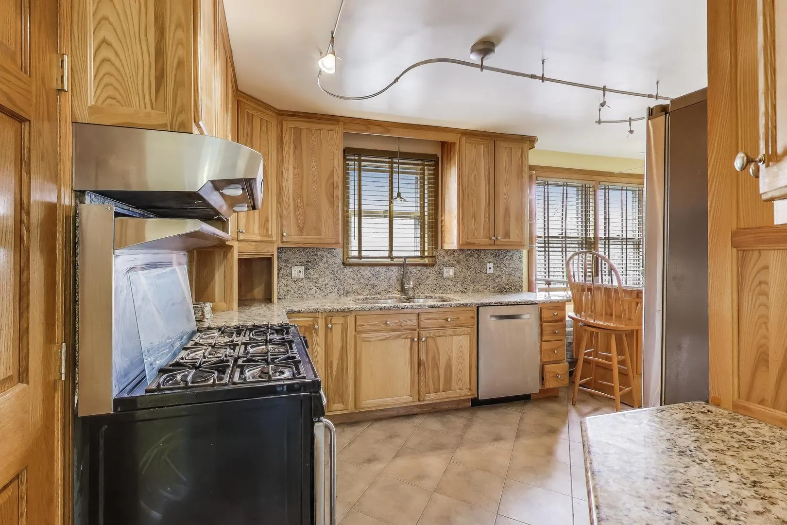 1021 South Boulevard IL