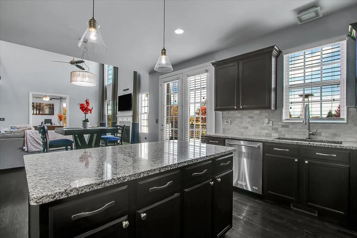 1416 S Saddlebrook Lane IL